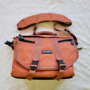Tenba Prodigital 2.0 Messenger Bag